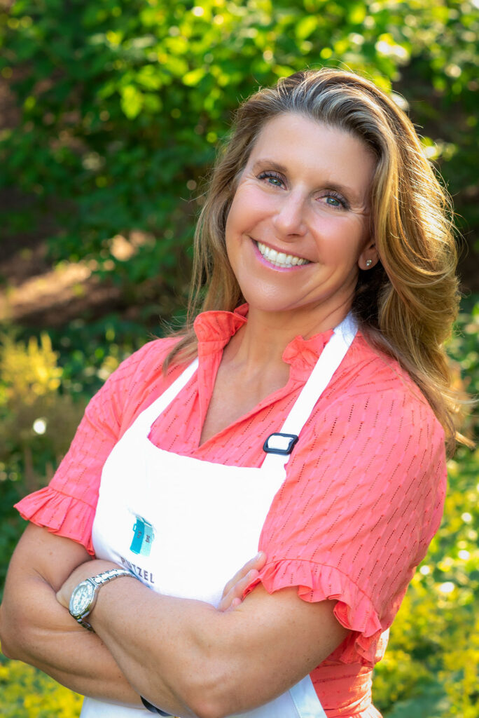 Nicole Putzel headshot